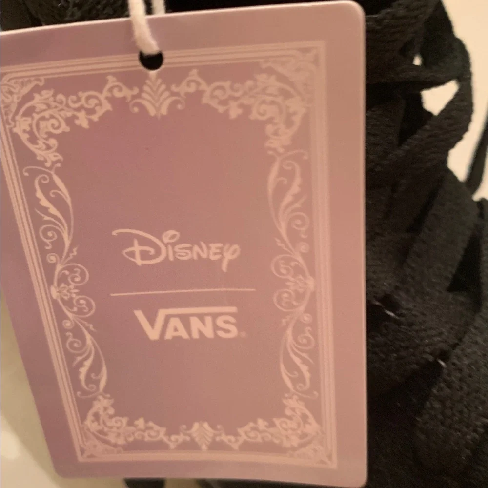 NEW Vans x Disney Villains Sk8-Hi Shoes 100 years Disney men’s 6 women’s 7.5